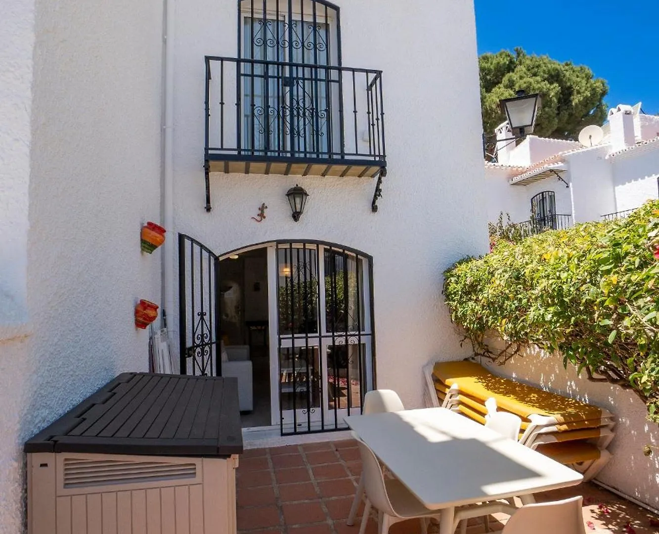 Pinos 22 Menyber Villa Nerja Spain